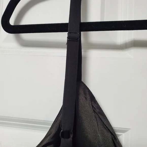 City Chic Sassy V Dress Black Size 18 NWT - Picture 14 of 16